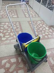 ТЕЛЕЖКА VERMOP «AQUA» ДЛЯ ВЛАЖНОЙ УБОРКИ 2х10Л (без отжима)